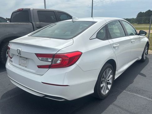 Used 2021 Honda Accord LX image 3