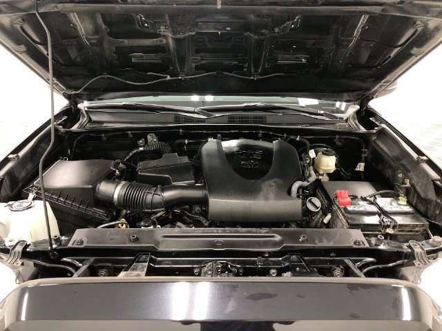 Used 2021 Toyota Tacoma TRD Sport AWD/4WD image 22