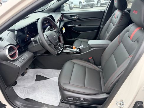 New 2026 Chevrolet Trax RS w/ Driver Confidence Package FWD image 13