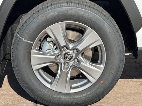New 2025 Toyota RAV4 XLE image 33
