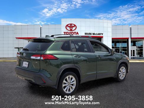 Used 2022 Toyota Corolla Cross LE FWD image 5