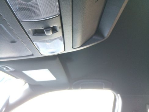 Used 2025 Nissan Frontier PRO-4X image 21