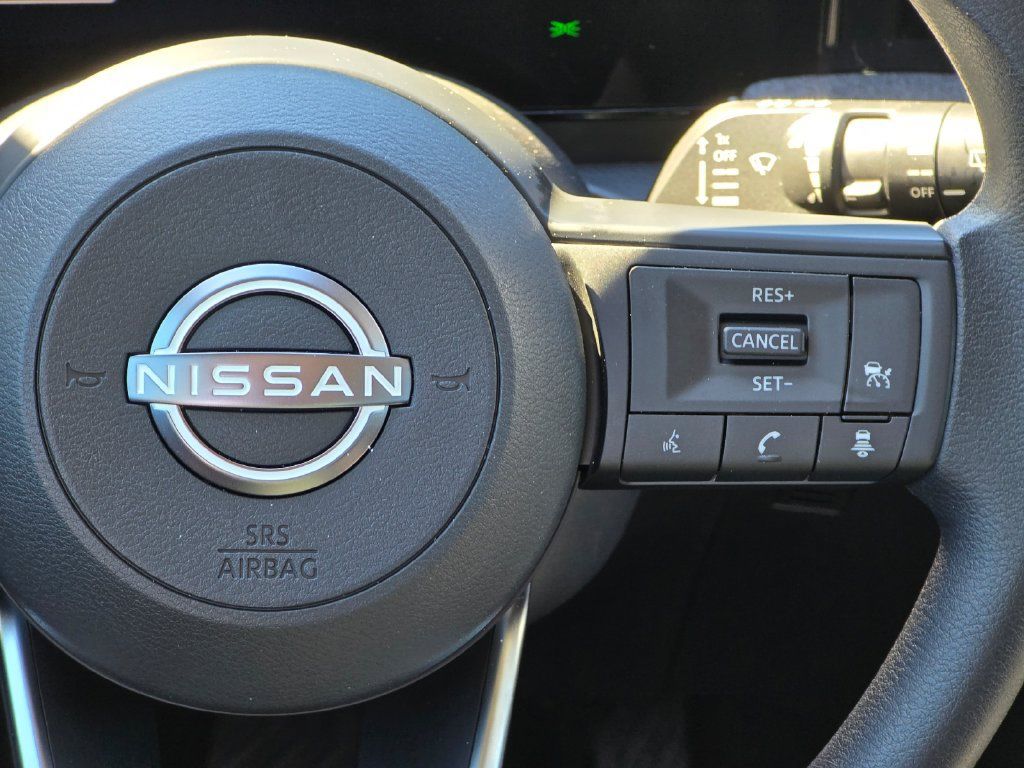 Used 2026 Nissan Kicks S FWD image 15