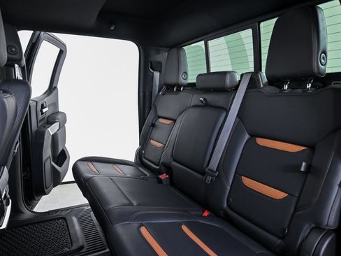 Used 2021 GMC Sierra 1500 AT4 w/ Technology Package image 23