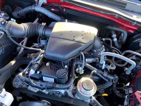 Used 2021 Toyota Tacoma SR image 32