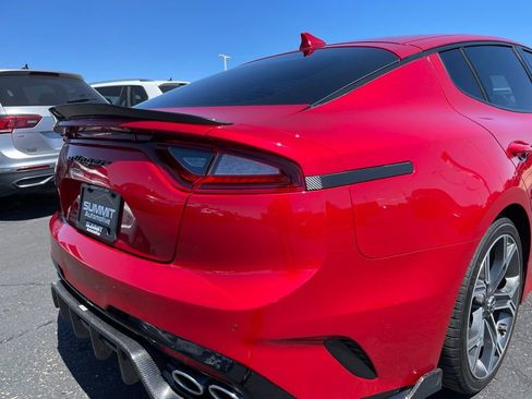 Used 2018 Kia Stinger GT2 AWD/4WD image 30
