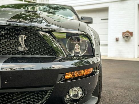 Used 2009 Ford Mustang Shelby GT500 RWD image 52