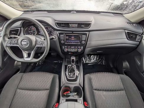 Used 2018 Nissan Rogue SV AWD/4WD image 14