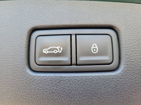 Used 2023 Genesis GV70 2.5T image 9