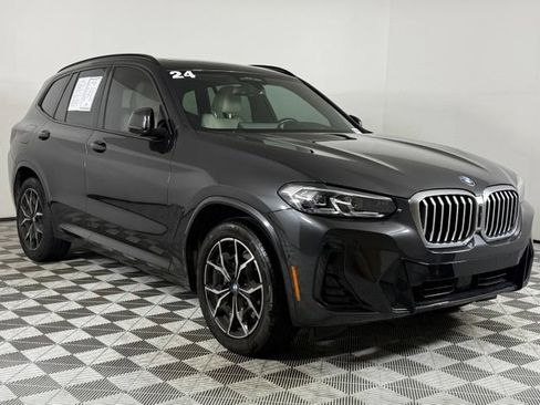 Used 2024 BMW X3 sDrive30i w/ Premium Package RWD image 8