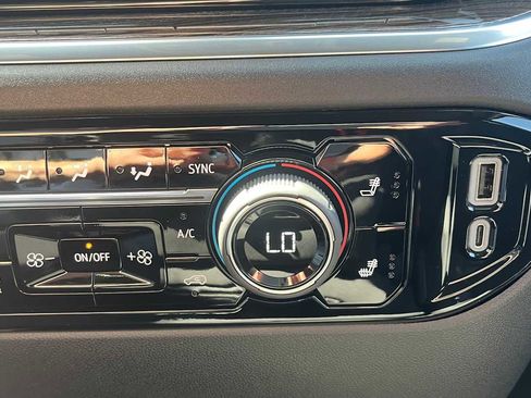 New 2025 Chevrolet Silverado 1500 LT image 21