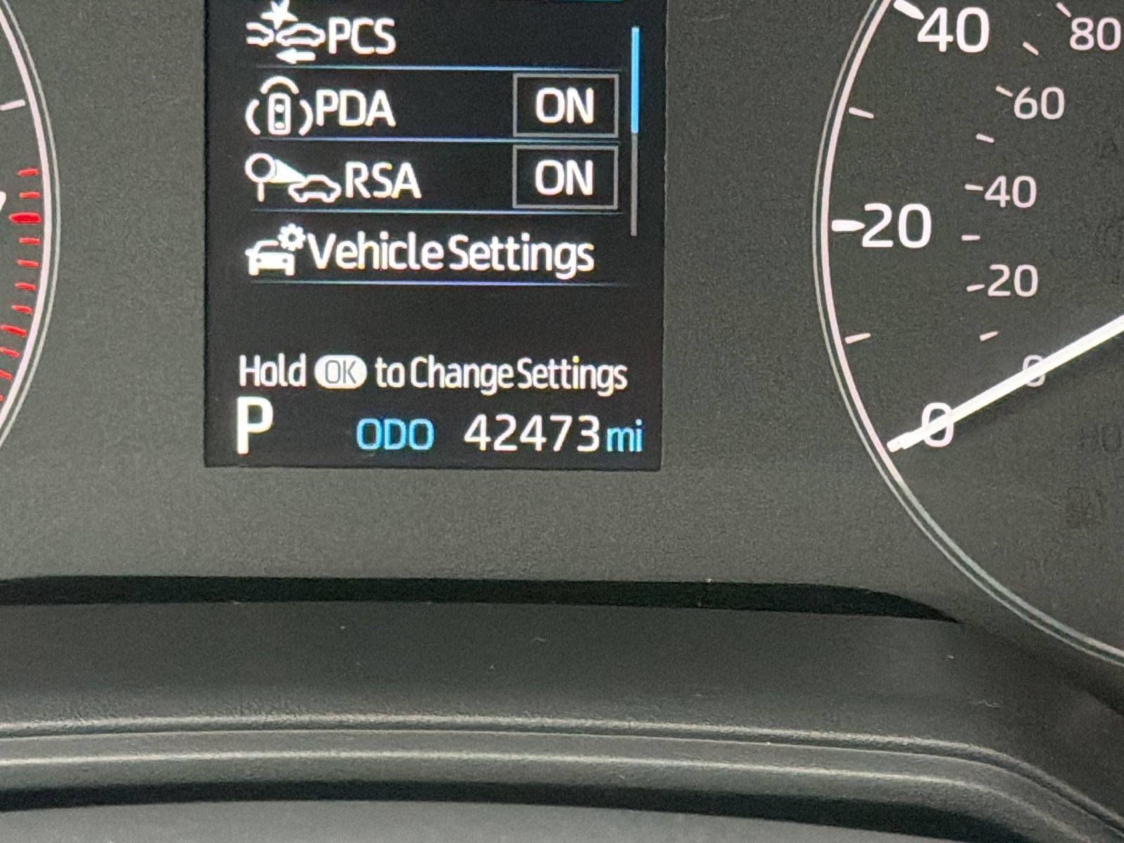 Certified 2024 Toyota Corolla LE FWD image 21