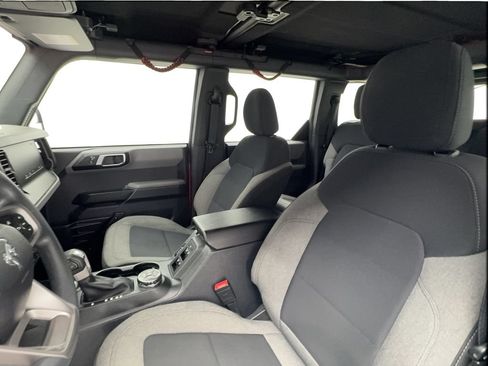 Used 2023 Ford Bronco 4-Door AWD/4WD image 18