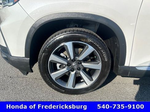 Certified 2025 Honda Pilot Elite image 37