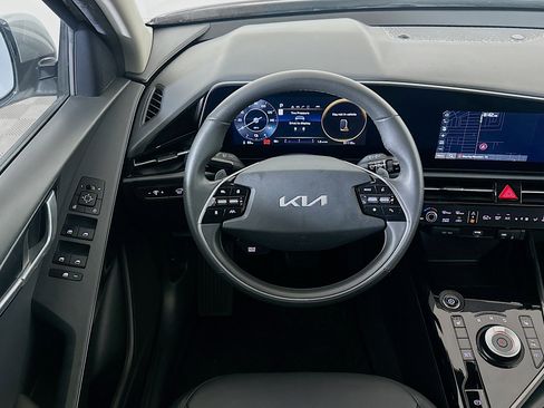 Used 2024 Kia Niro Wind FWD image 18
