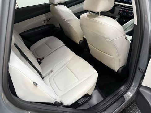 Certified 2025 Hyundai Tucson SEL image 40