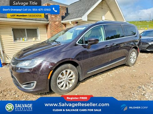 Used 2018 Chrysler Pacifica Touring-L FWD image 1
