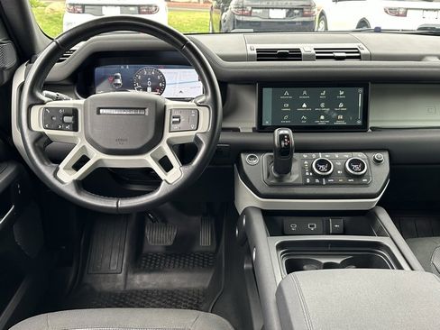 Used 2020 Land Rover Defender 110 S image 25