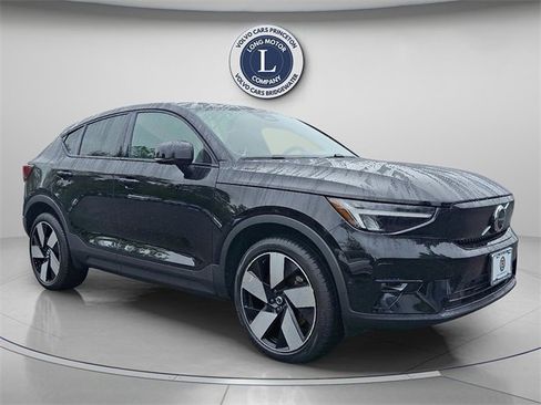 Certified 2022 Volvo C40 P8 Recharge Ultimate image 1