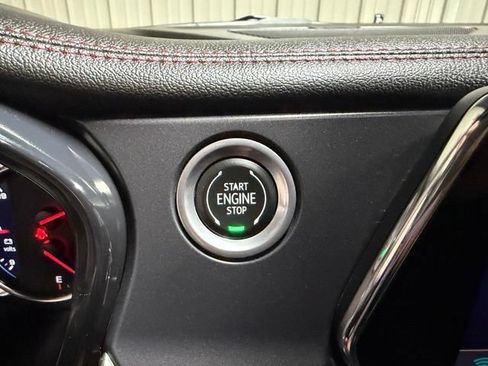 Used 2021 Chevrolet Blazer RS w/ Enhanced Convenience Package FWD image 39