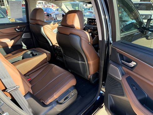 Certified 2025 Acura MDX w/ Technology Package image 20