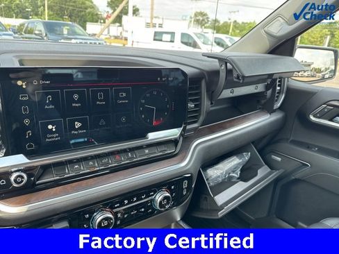 Certified 2022 GMC Sierra 1500 SLT w/ SLT Premium Package image 23