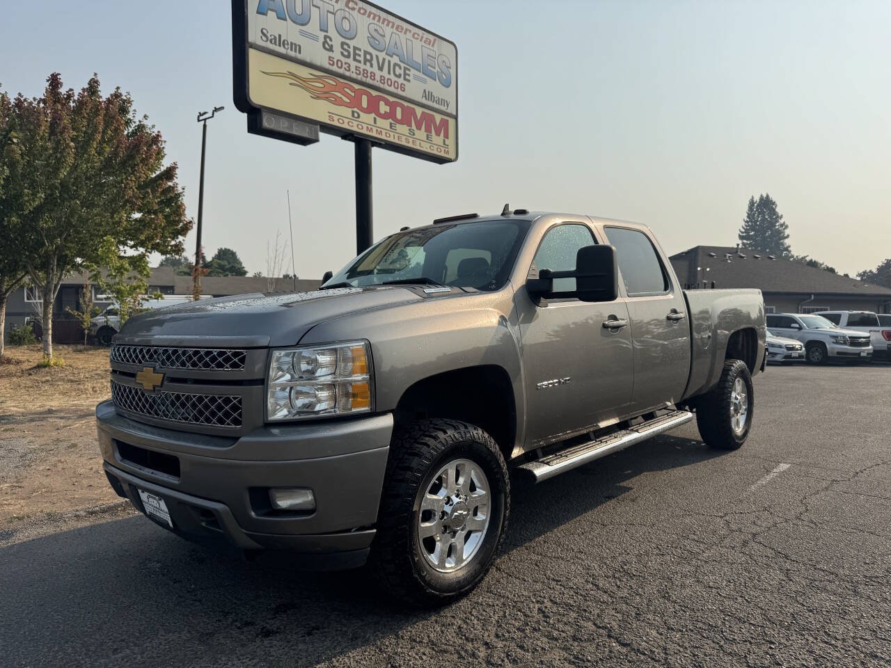 Used 2013 Chevrolet Silverado 3500 LTZ w/ LTZ Plus Package AWD/4WD image 1