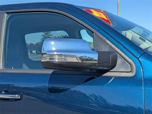 Used 2022 RAM 1500 Laramie image 11