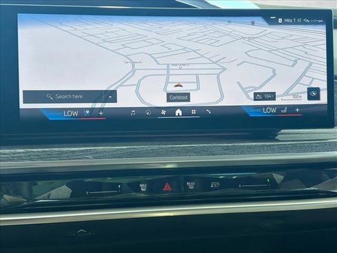 Used 2023 BMW 740i w/ Executive Package image 14