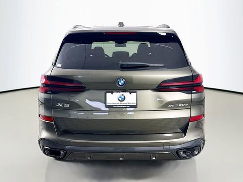 Used 2024 BMW X5 xDrive50e w/ M Sport Package AWD/4WD image 6