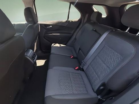Used 2024 Chevrolet Equinox LT image 18
