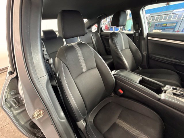 Used 2019 Honda Civic Sport image 29