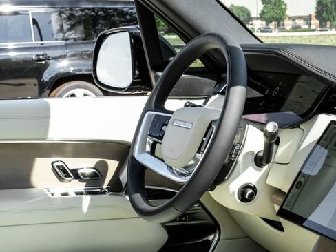 New 2027 Land Rover Range Rover SE AWD/4WD image 18