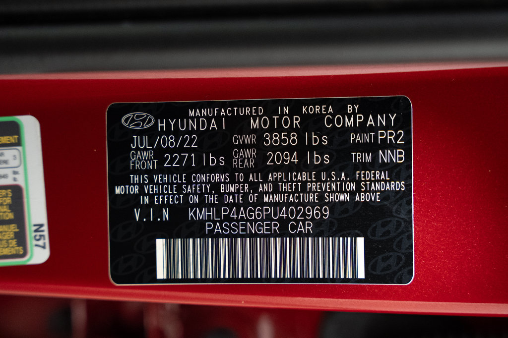 Certified 2023 Hyundai Elantra Limited w/ Cargo Package FWD image 39