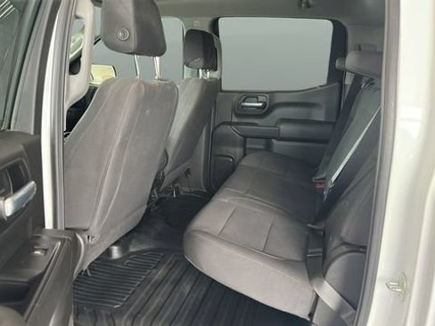 Used 2020 Chevrolet Silverado 1500 W/T w/ WT Convenience Package AWD/4WD image 15