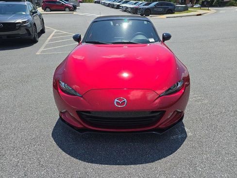 Certified 2022 MAZDA MX-5 Miata Club RWD image 8