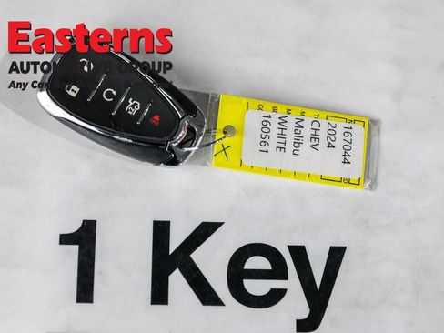 Used 2024 Chevrolet Malibu LT image 24