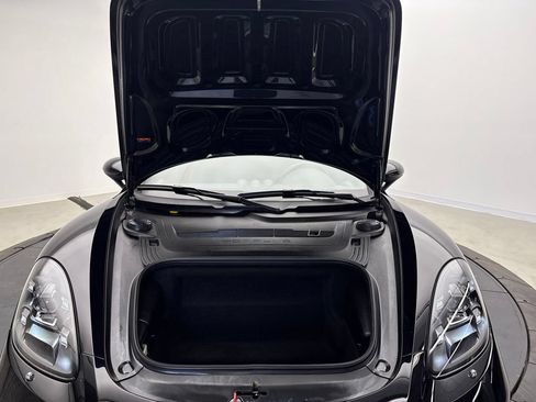 Certified 2025 Porsche 718 Cayman RWD image 13