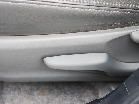 Used 2015 Toyota Prius Four image 47