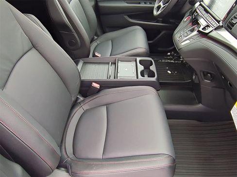 New 2026 Honda Odyssey Sport-L image 24