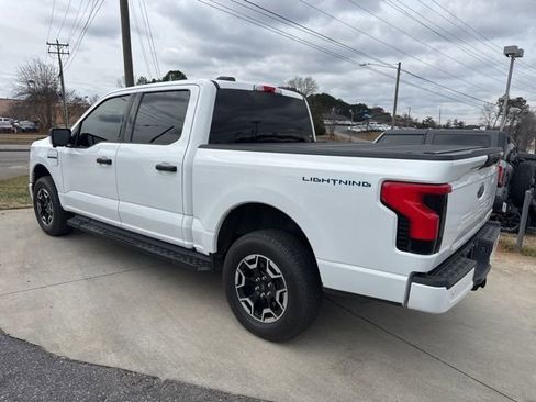 Used 2023 Ford F150 Lightning XLT w/ Max Trailer Tow Package image 9
