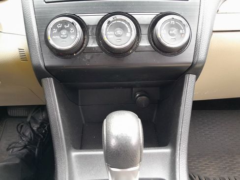 Used 2014 Subaru Crosstrek 2.0i Limited AWD/4WD image 26