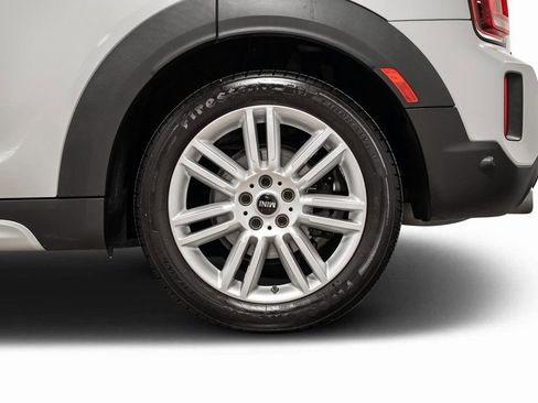 Used 2023 MINI Cooper Countryman S w/ Signature Upholstery Package image 20