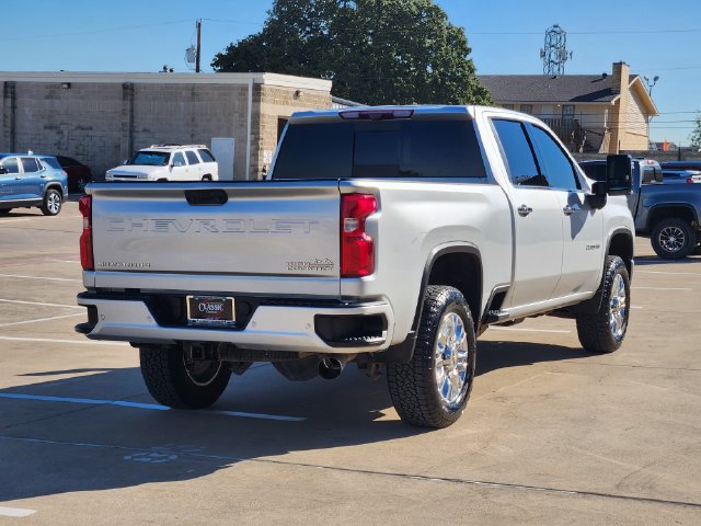 Used 2023 Chevrolet Silverado 2500 High Country w/ Technology Package AWD/4WD image 14
