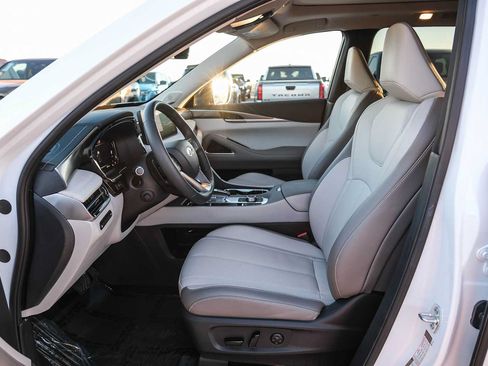 Used 2026 INFINITI QX60 Luxe w/ Cargo Package FWD image 23