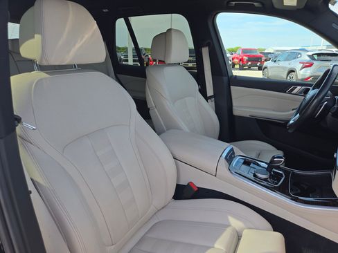 Used 2020 BMW X5 sDrive40i w/ Premium Package RWD image 26