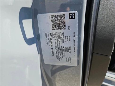 New 2025 Chevrolet Corvette E-Ray w/ Stealth Interior Trim Package image 20