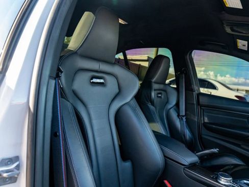Used 2018 BMW M3 image 19
