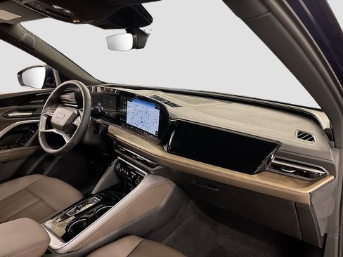 New 2025 Audi Q5 2.0T Premium Plus image 14