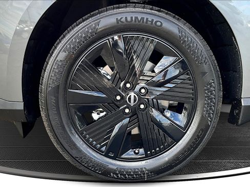 New 2025 Nissan Murano SV image 12